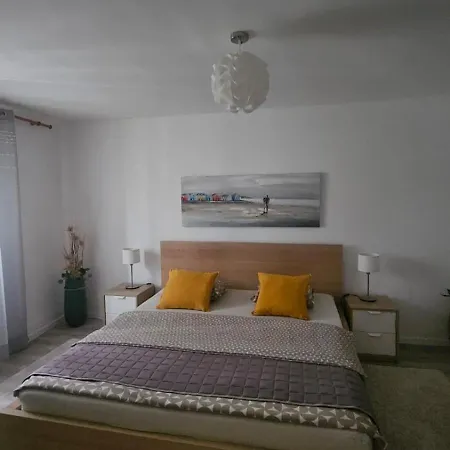 No 55 Apartmán *