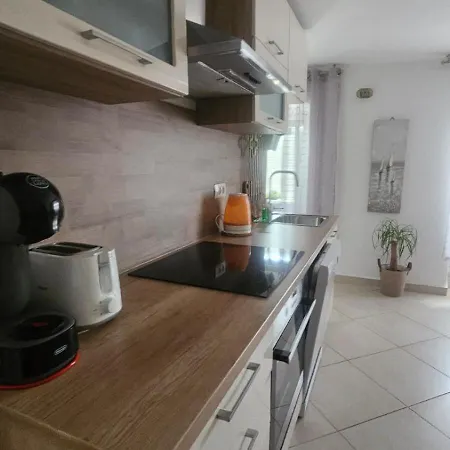 No 55 Apartament