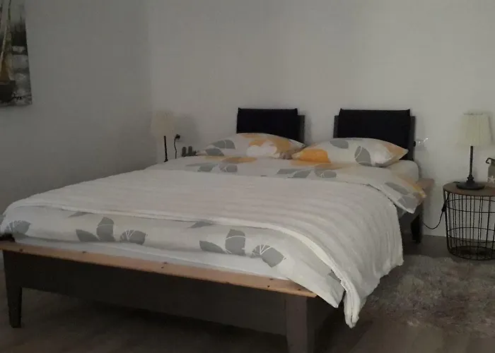 アパート Gorinka